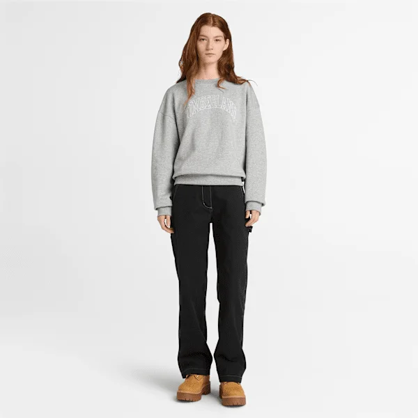 Hanorace cu guler rotund și logo sezonier Timberland® pentru femei Hanorace cu guler rotund și logo sezonier Timberland® pentru femei