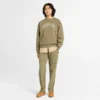 Hanorace cu guler rotund și logo sezonier Timberland® pentru femei Hanorace cu guler rotund și logo sezonier Timberland® pentru femei